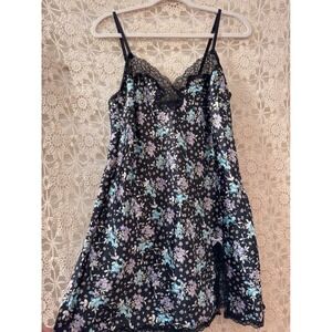 Victorias Secret Black Floral Lace Trim Slip Nightgown Sz M‎